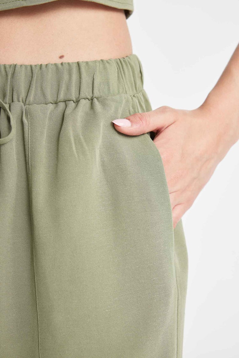 DeFacto Green Woman Regular Fit Normal Waist Linen Blend Shorts Casual - Image 5